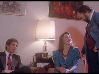 Patlamak Üzere Olan Volkan - 1985 Full Vintage Porno