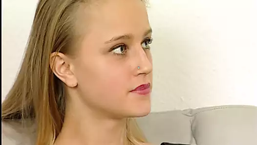 beim iş görüşmesi volle kanne auf die titten gespritzt