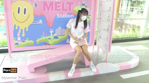 Sevimli Mya Mya'nın sulu sulu amcığının sert sikilişi