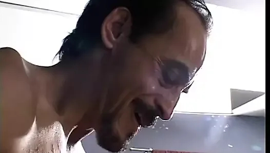 genç sarışın fena dört sert yaraklar içinde ona delikler