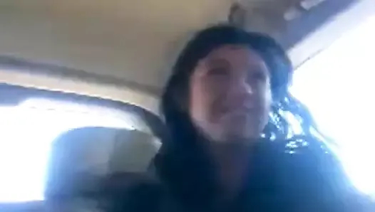 arap çift arabada sikişiyor