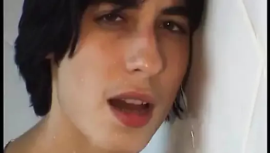 orkide utangaç ama ıslak