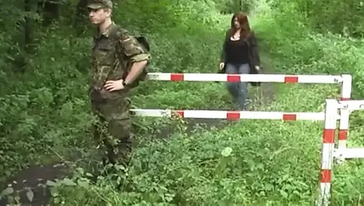 genç (19) bundeswehr soldaten gefickt