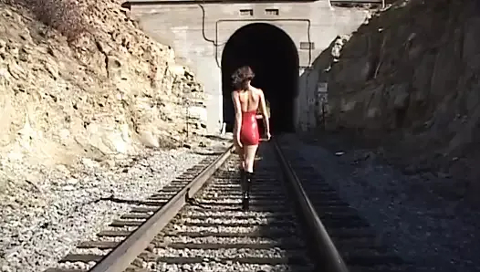 ateşli esmer 4 büyük yarrak 