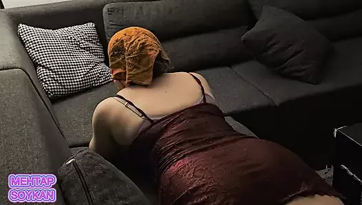 Yengemi abimi aldatırken yakalayınca bir posta da ben becerdim