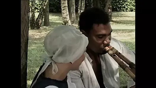 Genç büyük memeli sarışın Bağbozumu göt sikildi ve attırmashot üzerinde göt deliği tarafından canavar siyah yarrak