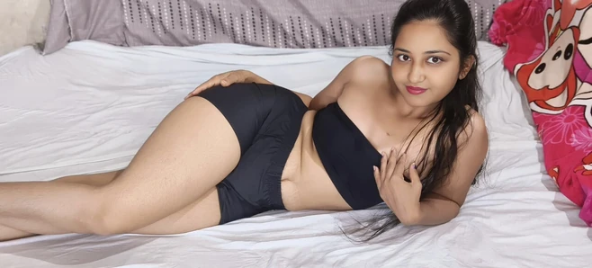 Hint desi kız alışveriş bahanesiyle öpmek gerekir