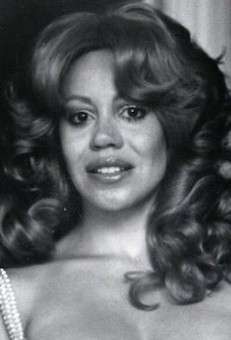 Kitten Natividad porno