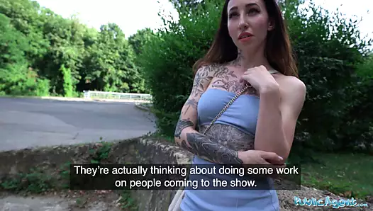 dövmeli bir kaşar için açık alanda ajan – gerçek bir açık açık alanda sikiş