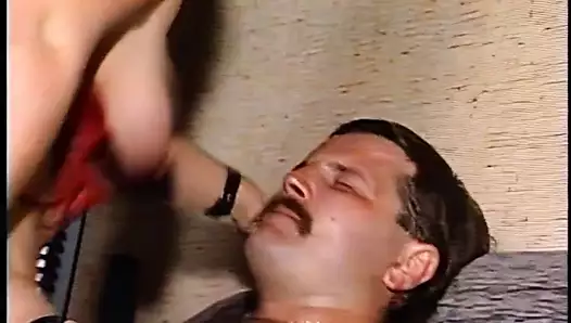 wette verloren musste ıhre mırıldanıyor bumsen