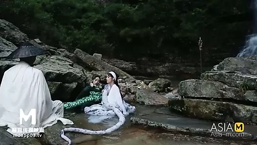 Asya Efsanesi Yeşil Ve Beyaz Yılanın Seksi