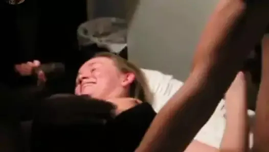 tatlım, ağzım bbc karantinasında