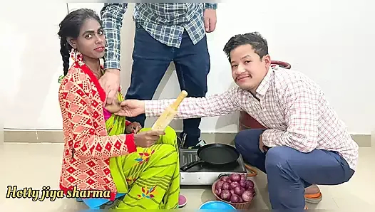 iki devder'ın üçlü seksiyle mutfakta yenge ile ilk kez seks