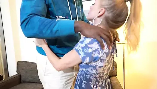 Minyon profesör zenci yarrağı bağımlısı bir orospu çıktı