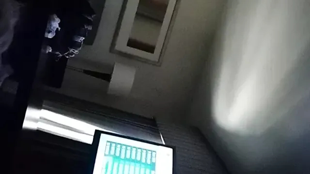 50 yaşındaki büyükanne vs 21 yaşındaki yarrak