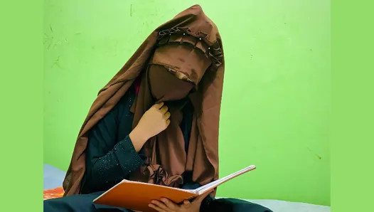 Efendim benimle sert sikişiyor tadını çıkarın