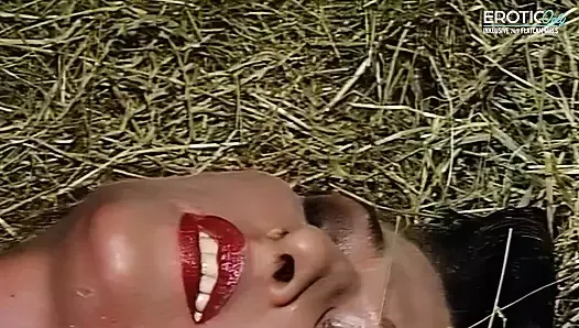 Benim sıkı amcık ıslak bebeğim yalamak istiyorum