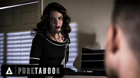 SAF TABU Ev Hanımı evdelyn Claire, Gazeteci ile Umutsuz Politikacı Kocasına Ona Karşı İhanet Ediyor